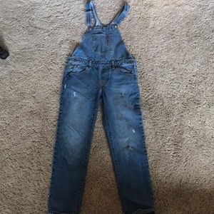 NWOT Levi’s overalls
